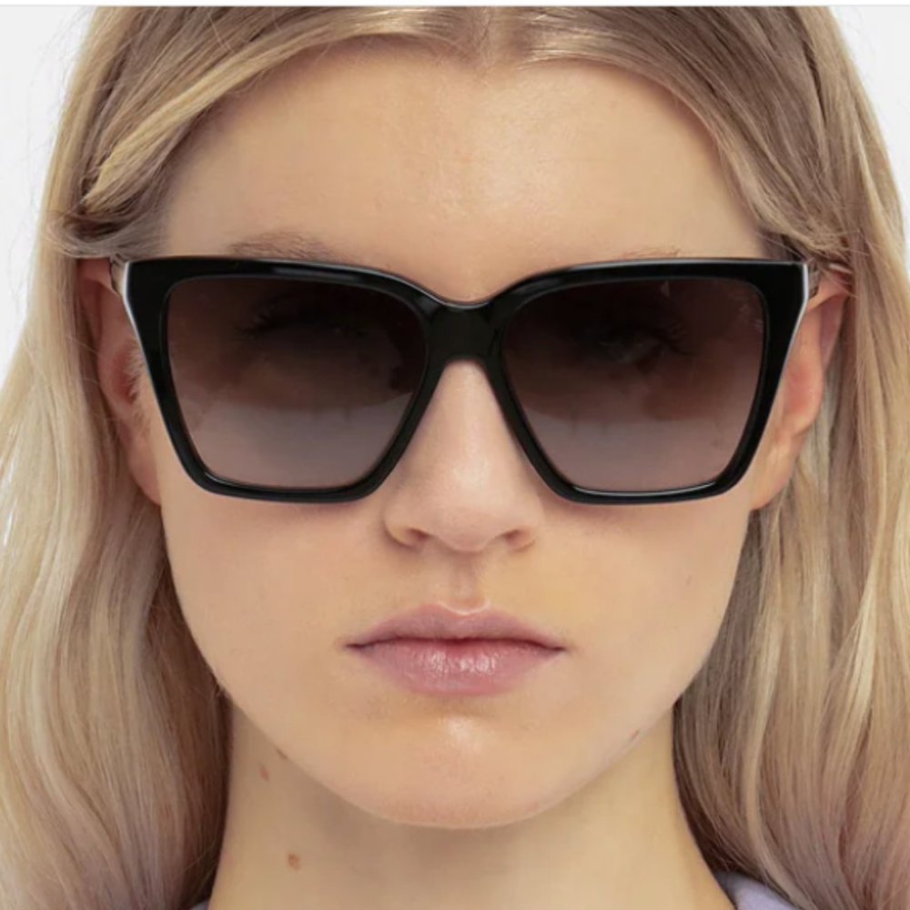 NEW! Victoria Beckham Soft Square Frame Sunglasses In Black-Gold